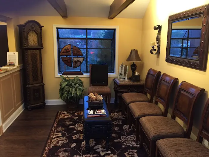 Succasunna Chiropractic & Spine Rehab Picture 3