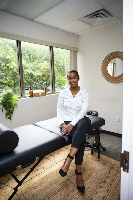 Dr. Alyssa George - Integrated Health & Wellness Picture 3