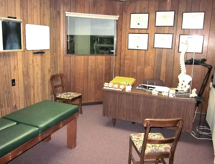 Family Chiropractic Center Picture 1