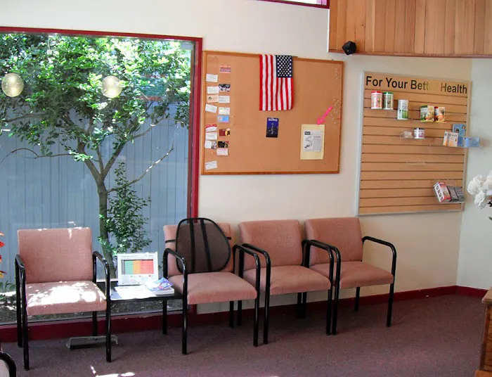 Family Chiropractic Center Picture 4