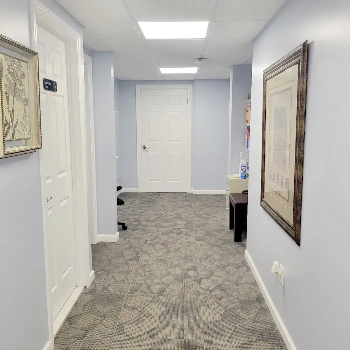 Suffolk Physical Therapy & Chiropractic Picture 6