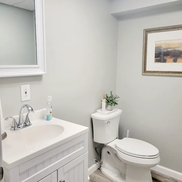 Suffolk Physical Therapy & Chiropractic Picture 4