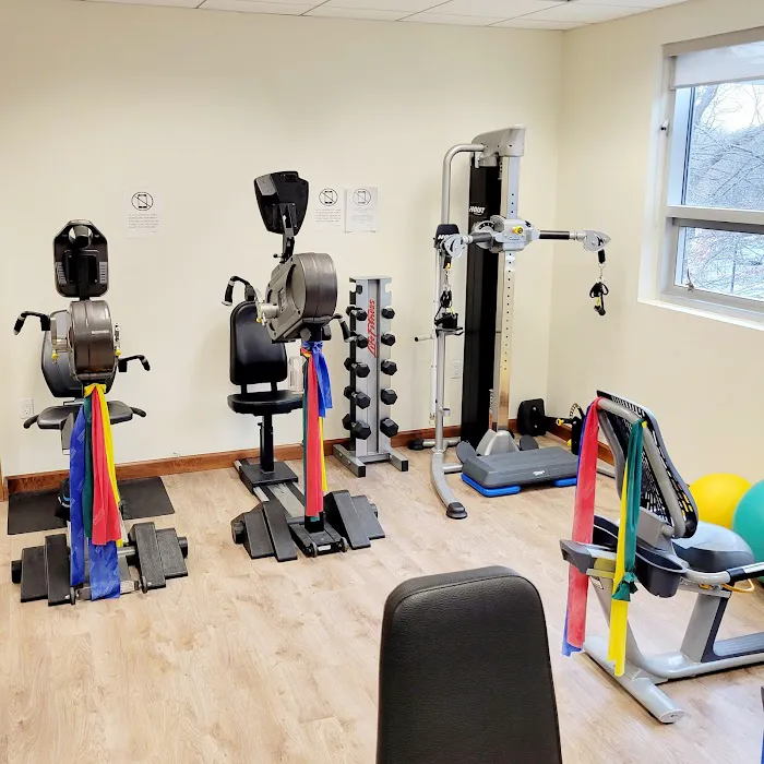 Suffolk Physical Therapy & Chiropractic Picture 5