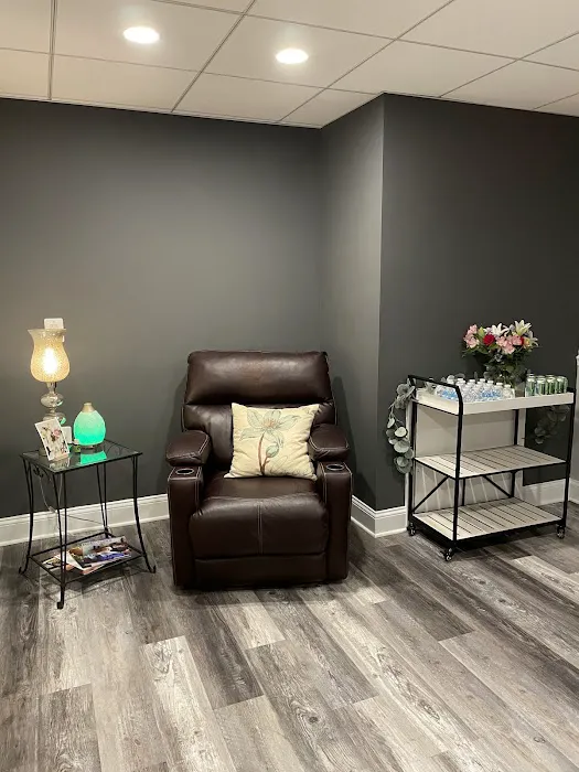 Revival Chiropractic and Wellness Picture 6