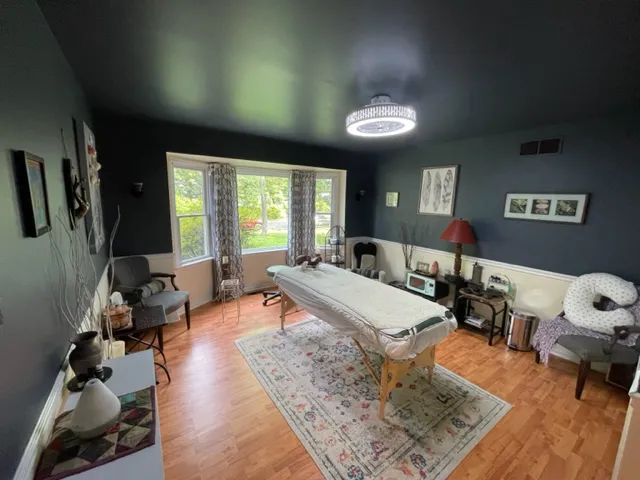 Colonial Valley Chiropractic Picture 4