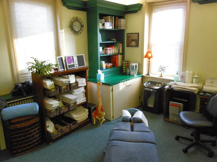 Coventry Chiropractic, Vince Gelezinsky D.C. Picture 4