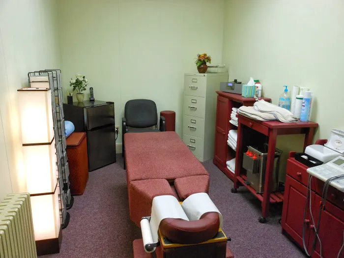 Coventry Chiropractic, Vince Gelezinsky D.C. Picture 2