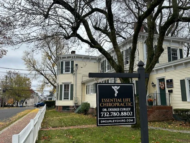 Essential Life Chiropractic Picture 3