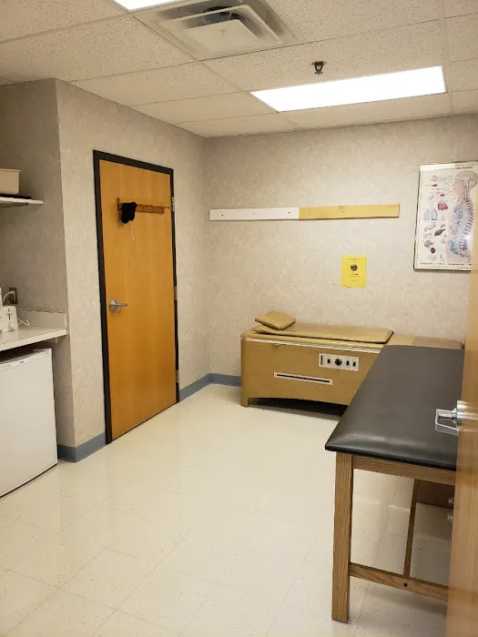 Spruce Chiropractic Health Center Picture 4