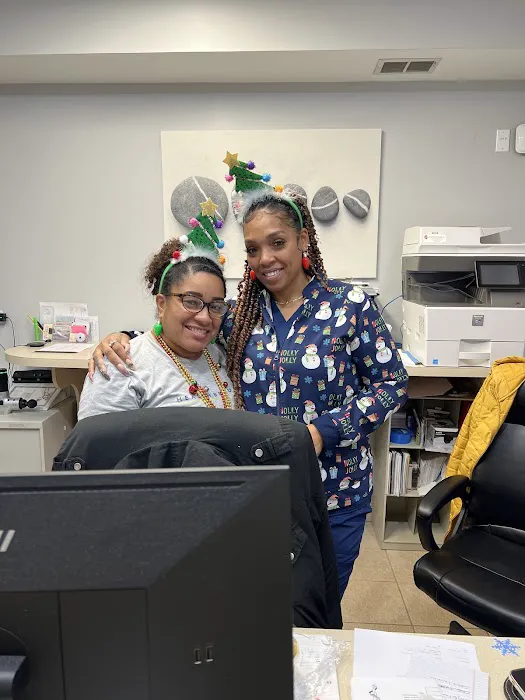 HealthBridge Chiropractic Picture 6