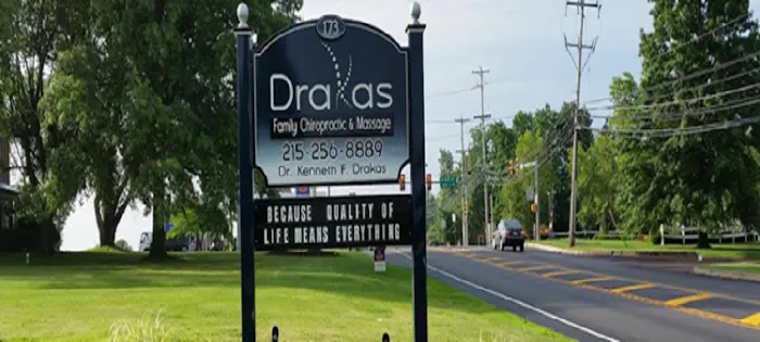 Drakas Family Chiropractic & Massage Picture 3