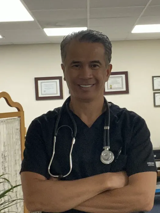 FERNANDO CHIROPRACTIC AND WELLNESS CENTER, LLC Picture 2