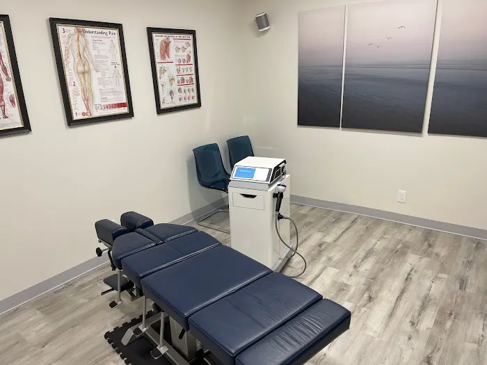 Fuller Chiropractic and Sports Injury Center Picture 9