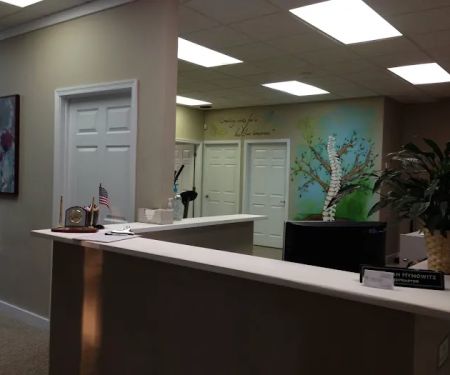 Floral Vale Chiropractic: Dr. Brian Hymowitz