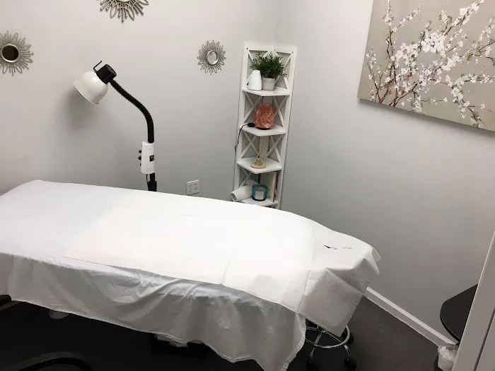 Injury Docs Now Port Jefferson Injury Recovery Center Picture 1