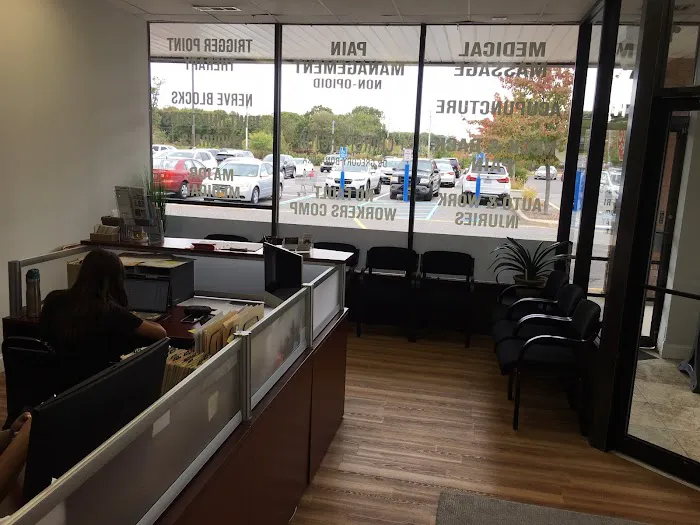 Injury Docs Now Port Jefferson Injury Recovery Center Picture 6