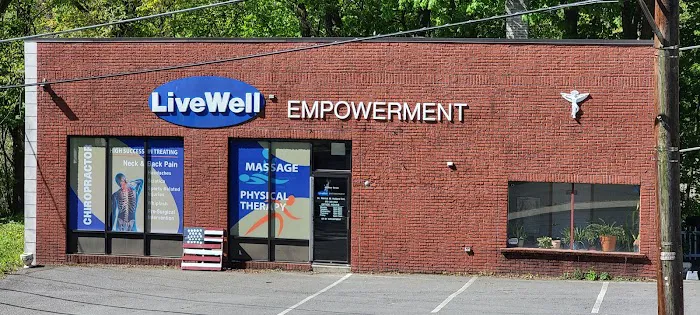 LiveWell Empowerment / Patrick M. Holland D.C. Picture 1
