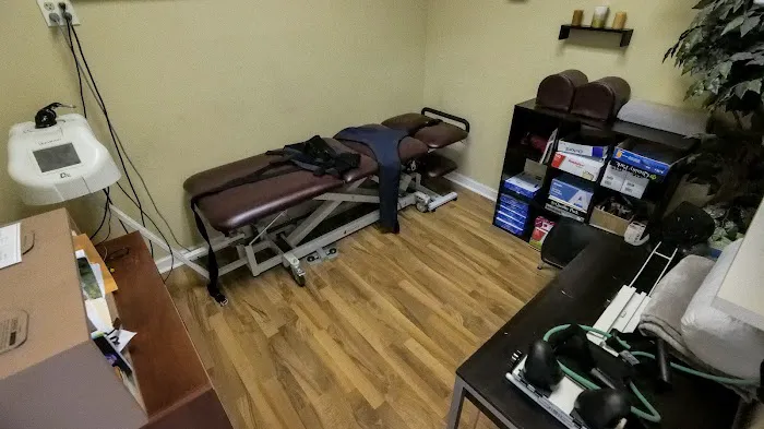 Swede Family Chiropractic Picture 9
