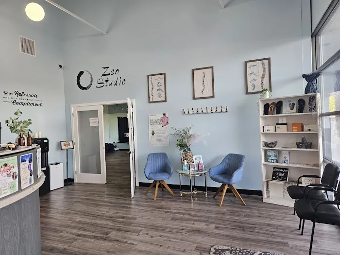 HEALING ENERGIES CHIROPRACTIC AND WELLNESS CENTER Picture 10