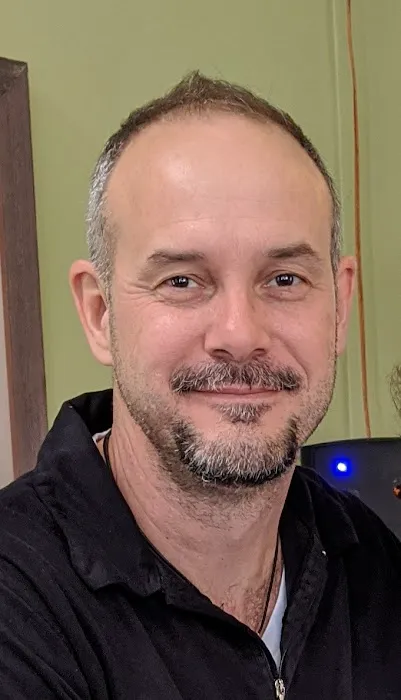 Dr. Lawrence Bagnell Picture 2