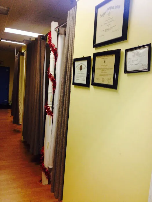 Chiropractic Center of Patchogue - Dr. Guillermo Escamilla Picture 5