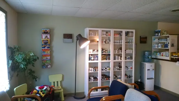 Chiropractic and Acupuncture Wellness Center Picture 2