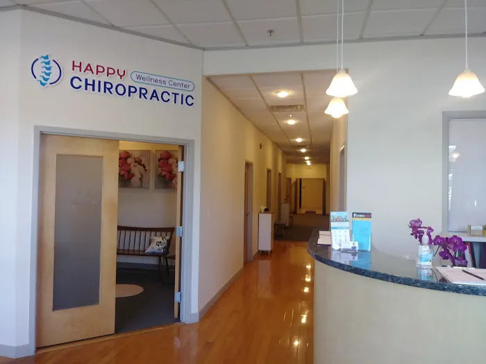 Happy chiropractic & wellness center Picture 6
