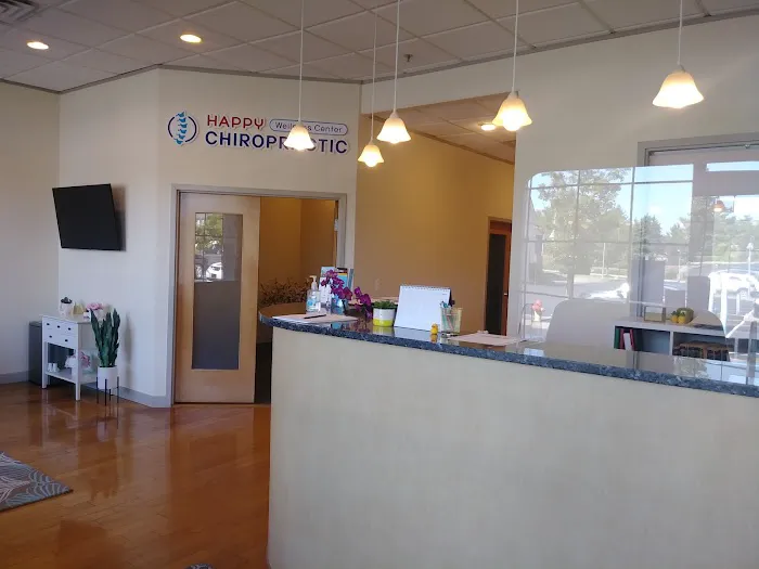 Happy chiropractic & wellness center Picture 9