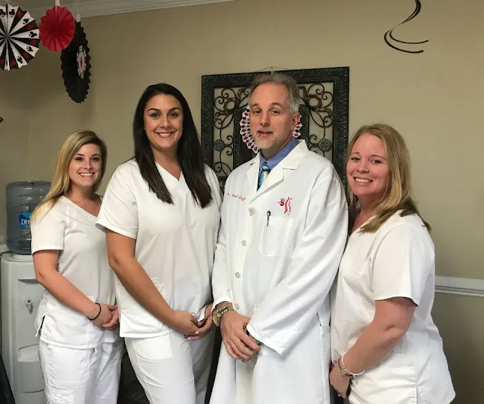 The Chiropractic & Injury Center Picture 1