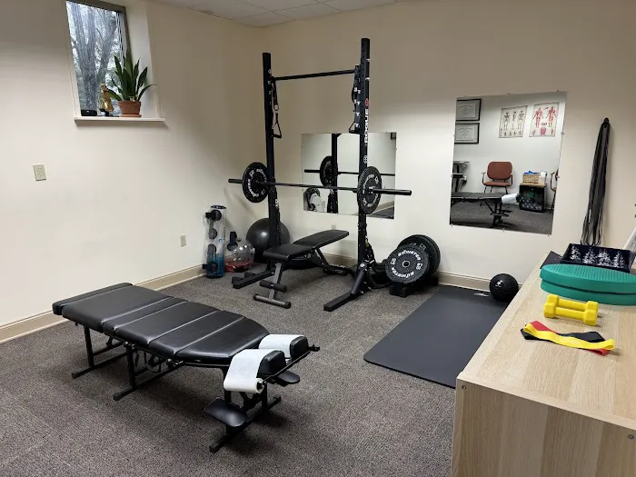 FlyLow Chiropractic and Rehabilitation - Joe Polczynski, DC Picture 1