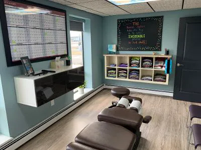 Azzatori Chiropractic Picture 8