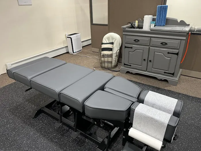Thomas Family Chiropractic Picture 1