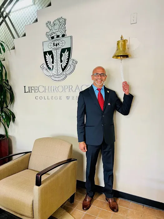 Chiropractic & Wellness Center Picture 7