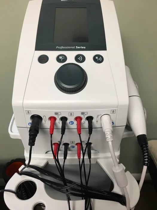 Chiropractic & Wellness Center Picture 10