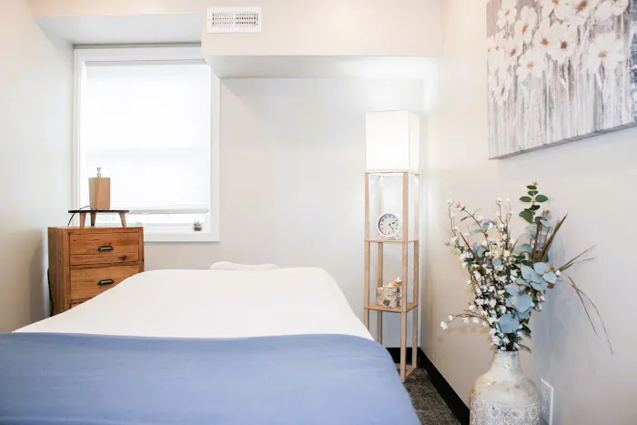 Active Care Chiropractic & Rehabilitation Picture 5