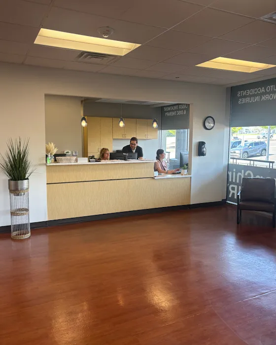 Avon Chiropractic Injury Centers Picture 7