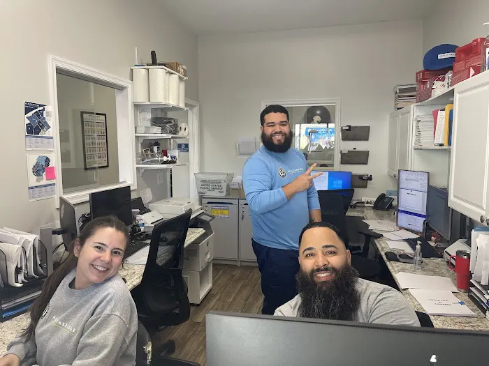 HealthBridge Chiropractic Picture 1