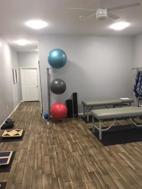 HealthBridge Chiropractic Picture 3