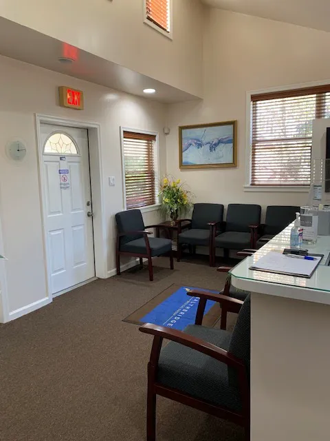 HealthBridge Chiropractic Picture 2