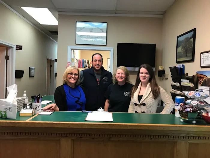 Roberts Family Chiropractic Center Picture 1