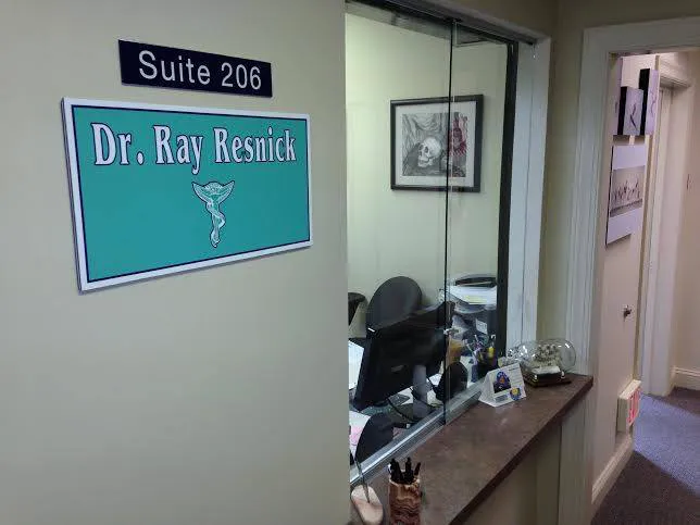 Resnick Chiropractic Clinic Picture 4