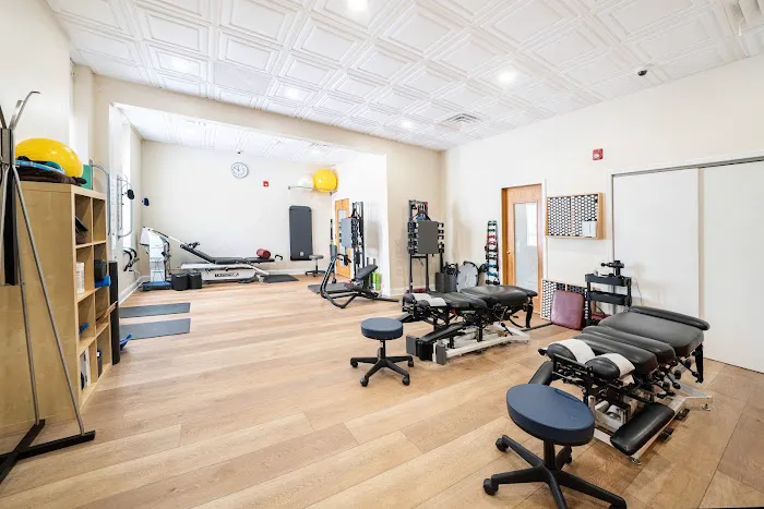 Kim Chiropractic & Rehab Center Picture 5