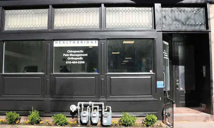 HealthBridge Chiropractic Picture 2