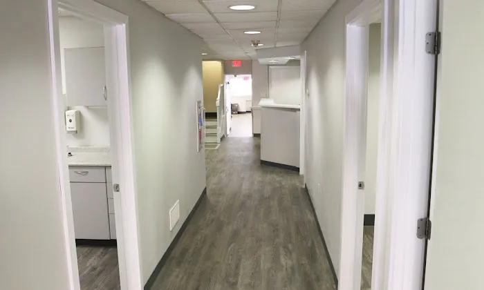 HealthBridge Chiropractic Picture 9