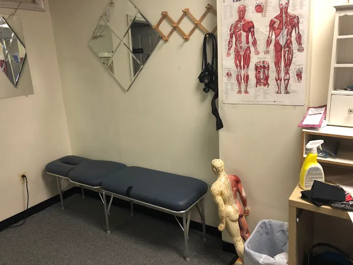 5th and Chew Pain and Rehab Picture 2