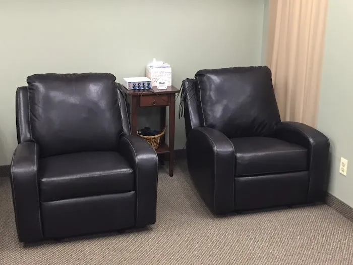 Summit Spinal Care, LLC Dr. Joshua P. Sherlock Picture 10