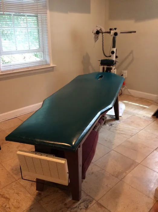 Betterisland Chiropractic Picture 3
