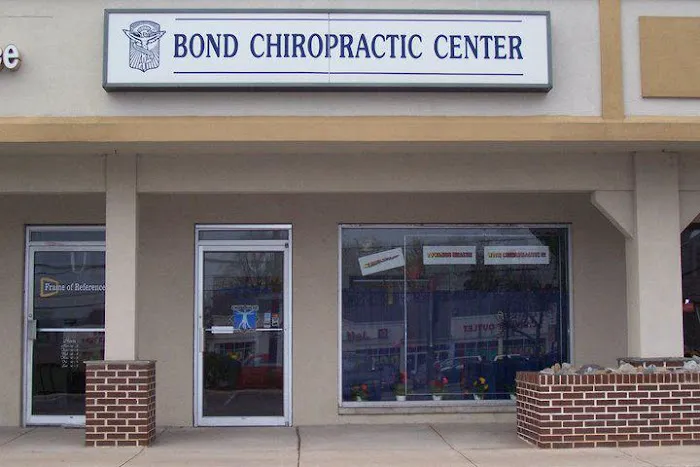 Bond Chiropractic Center Picture 3