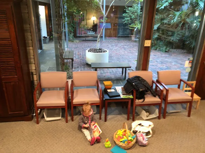 Live Well Holistic Health Center - Dr. Martin Orimenko Picture 6