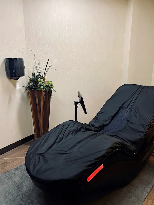 LifeClinic Chiropractic & Rehabilitation - Ardmore, PA Picture 4